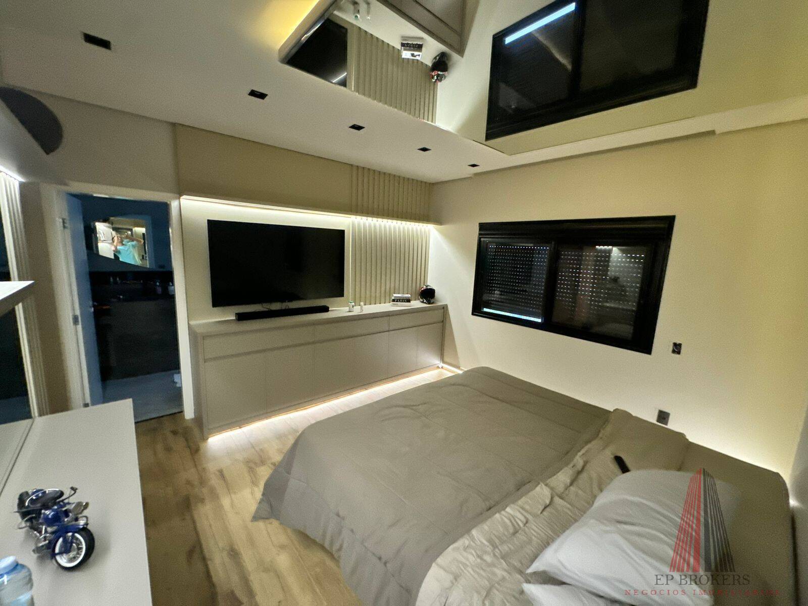 Sobrado, 5 quartos, 450 m² - Foto 27
