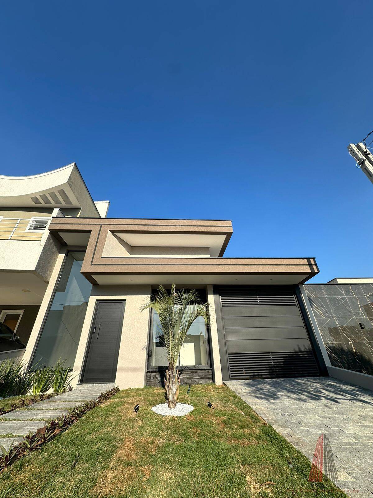 Casa, 3 quartos, 110 m² - Foto 1