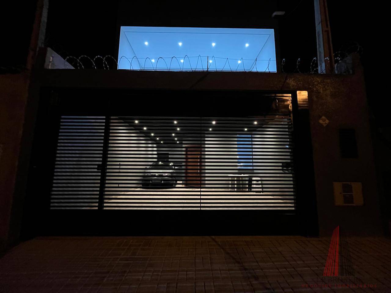 Sobrado, 4 quartos, 190 m² - Foto 2
