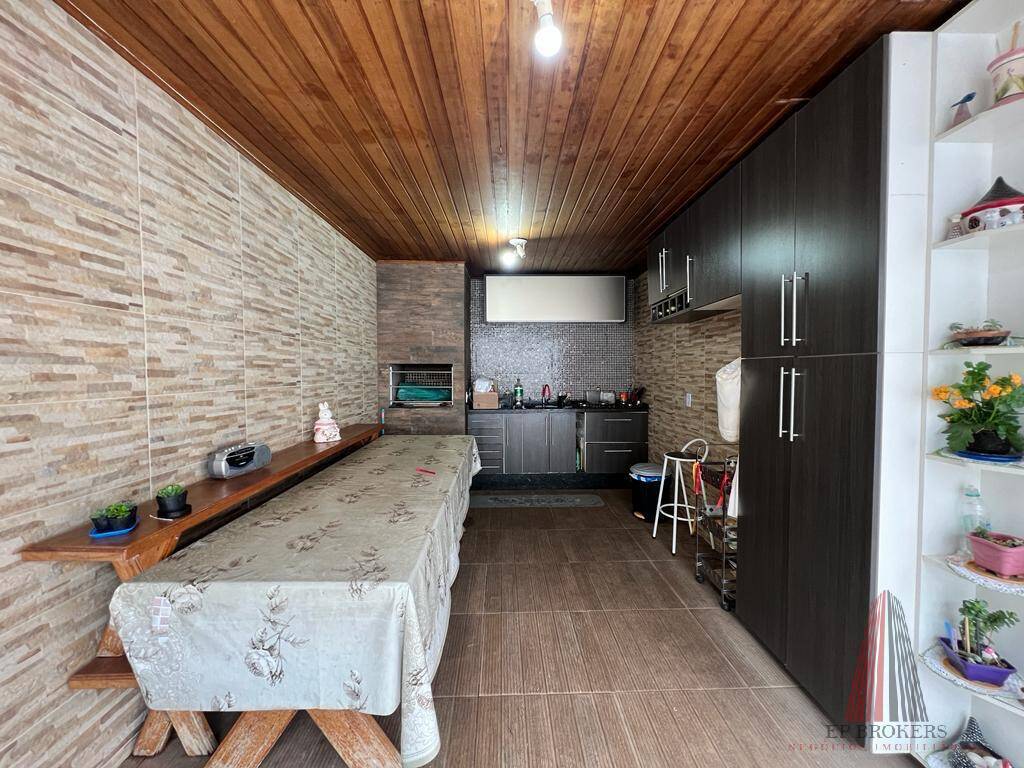 Casa, 3 quartos, 190 m² - Foto 6