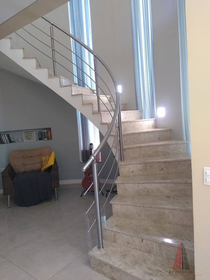 Casa, 3 quartos, 270 m² - Foto 7