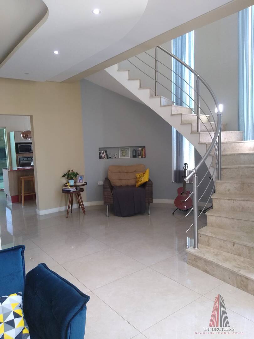 Casa, 3 quartos, 270 m² - Foto 8