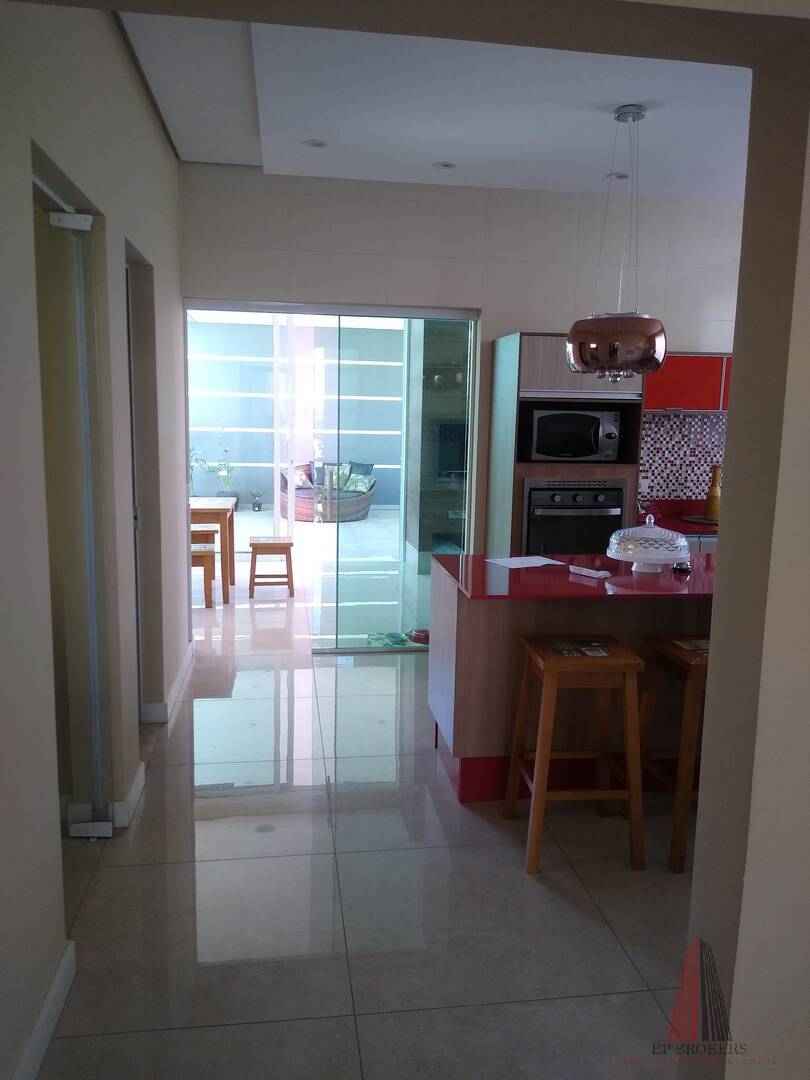 Casa, 3 quartos, 270 m² - Foto 14