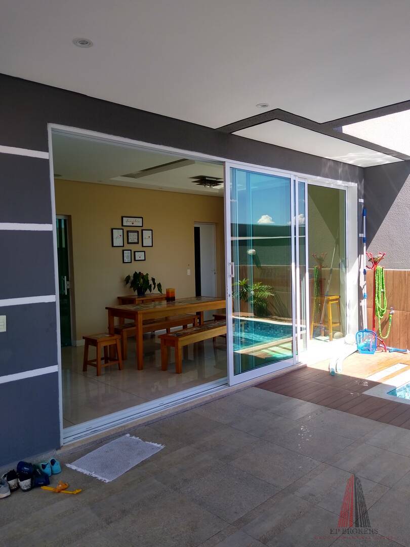 Casa, 3 quartos, 270 m² - Foto 25