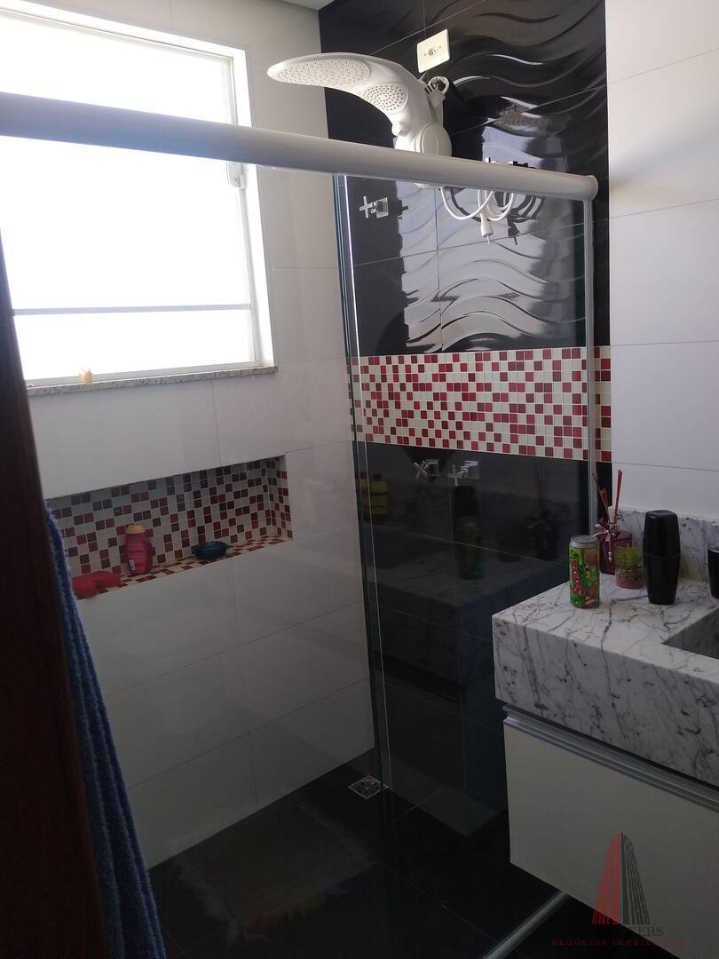 Casa, 3 quartos, 270 m² - Foto 38
