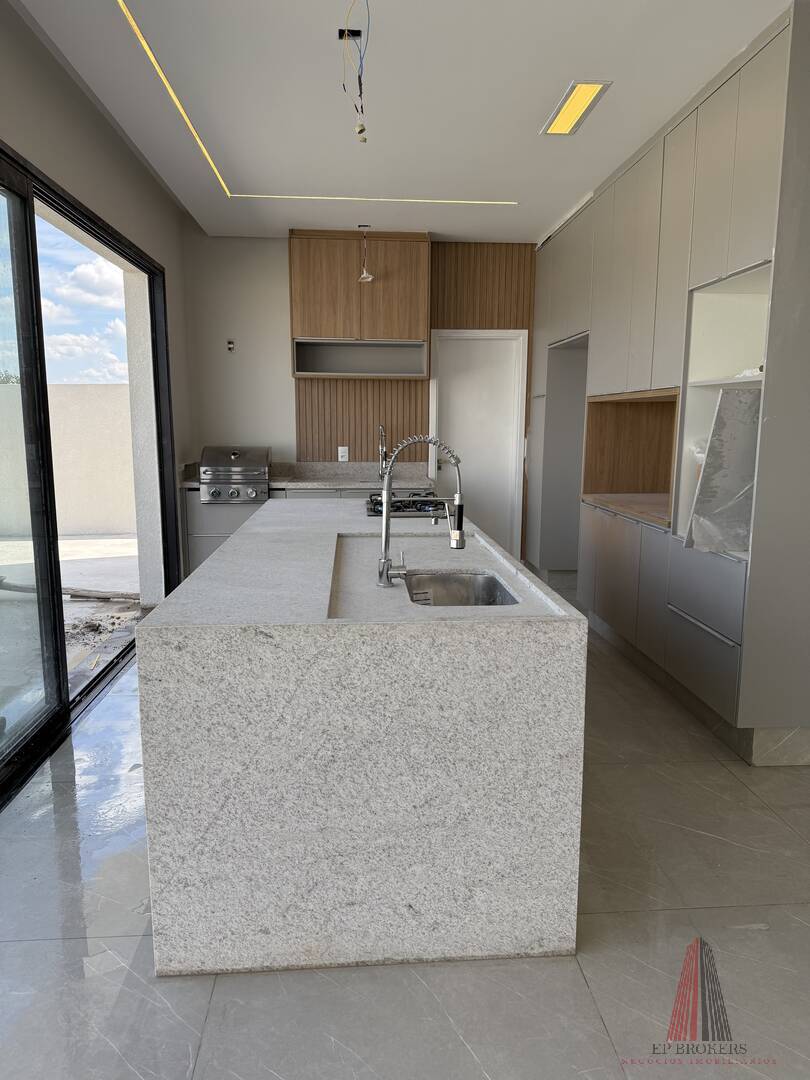Casa, 4 quartos, 237 m² - Foto 6