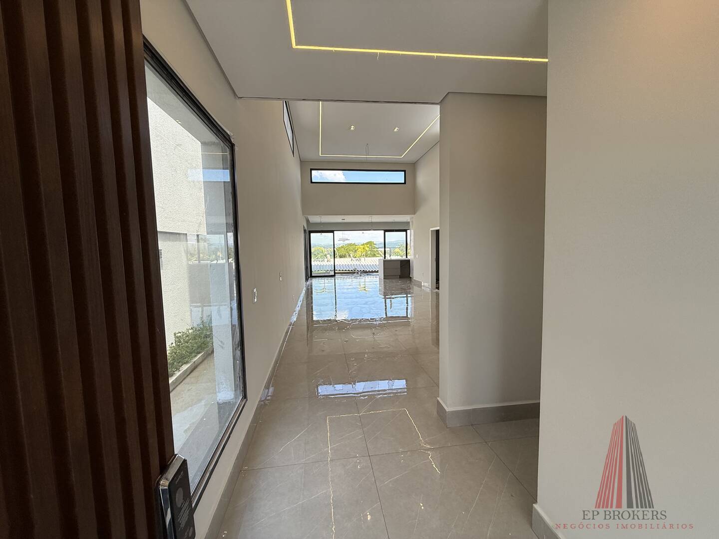 Casa, 4 quartos, 237 m² - Foto 3