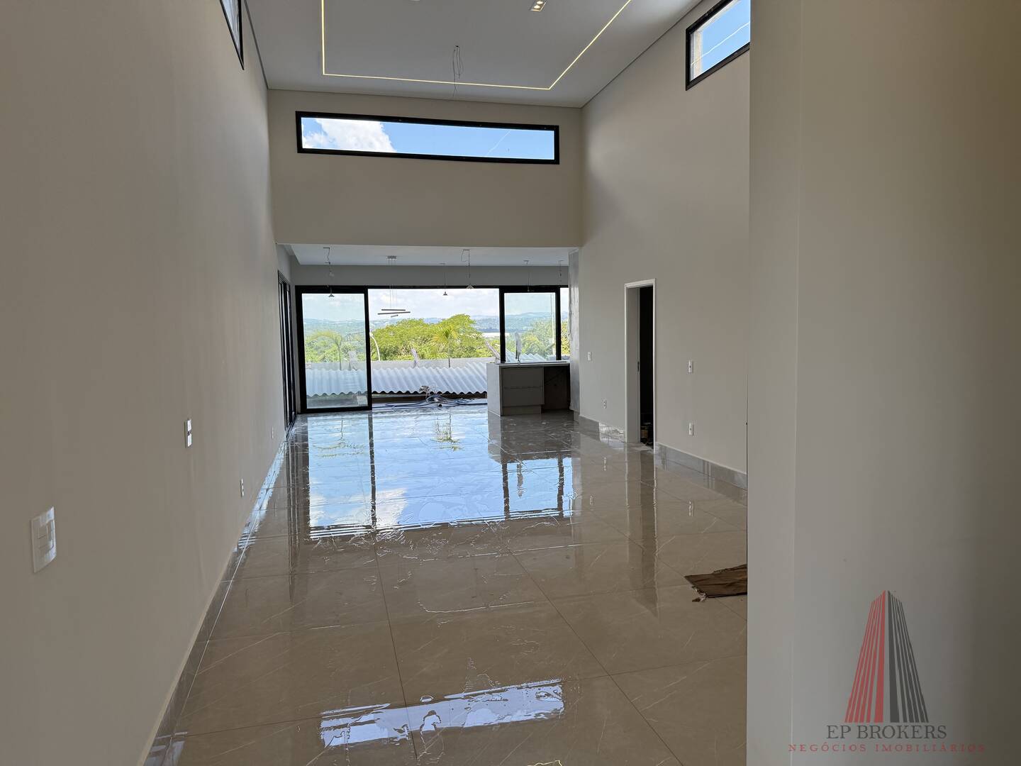 Casa, 4 quartos, 237 m² - Foto 4