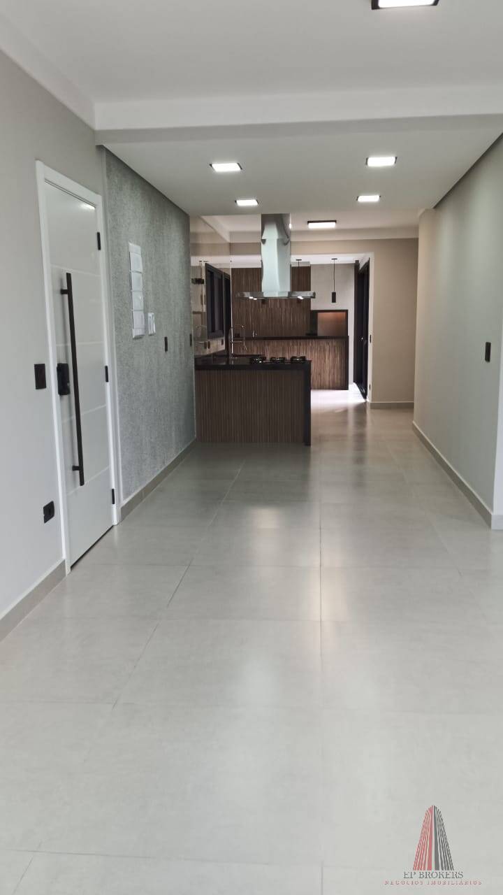 Casa, 3 quartos, 220 m² - Foto 2