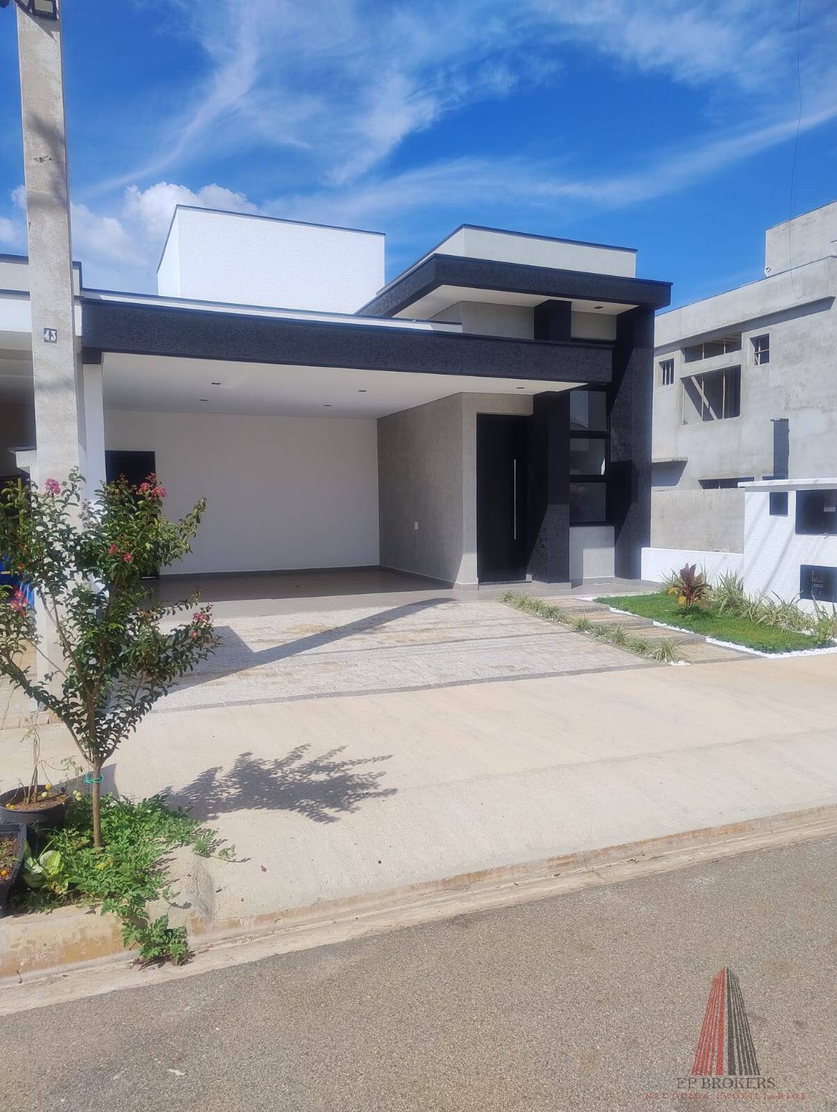 Casa, 3 quartos, 143 m² - Foto 1